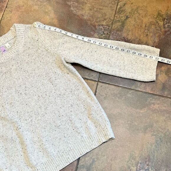 NWT Francesca’s Alya Heather Oat Crew Neck Sweater Button Sleeves Small - Picture 6 of 11